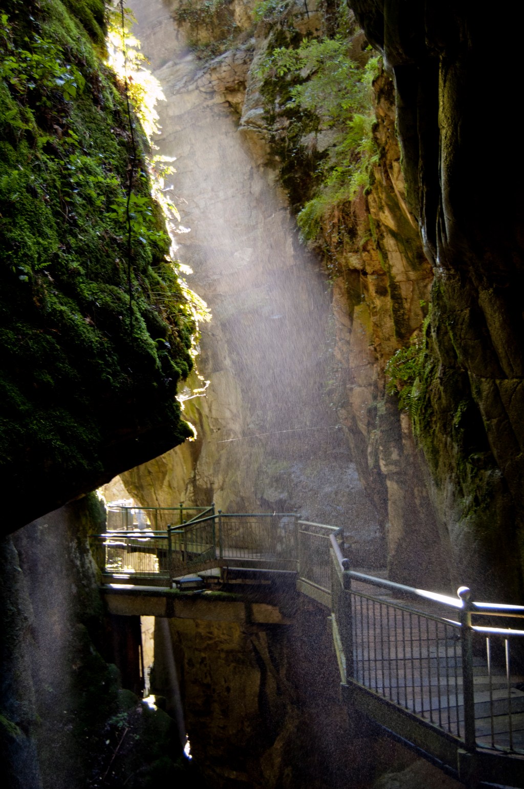 貝拉諾 Bellano（超美的景觀瀑布）