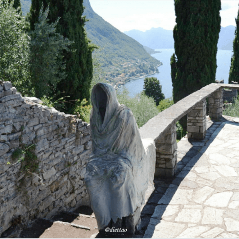 瓦倫納 Varenna（哈利波特催魔狂城堡）